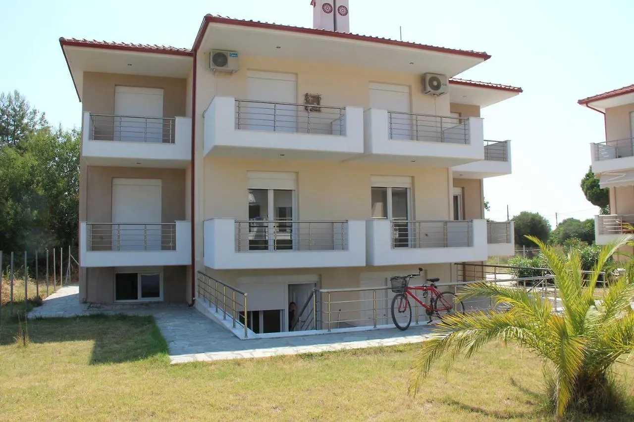 Family Apartment With Pool Nikiti   Nikiti (Sithonia)